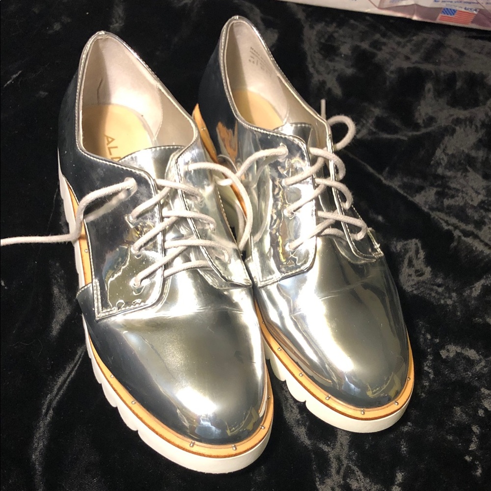 Aldo Womens Mirror Metallic Patent Platform Oxford shoes 6.5